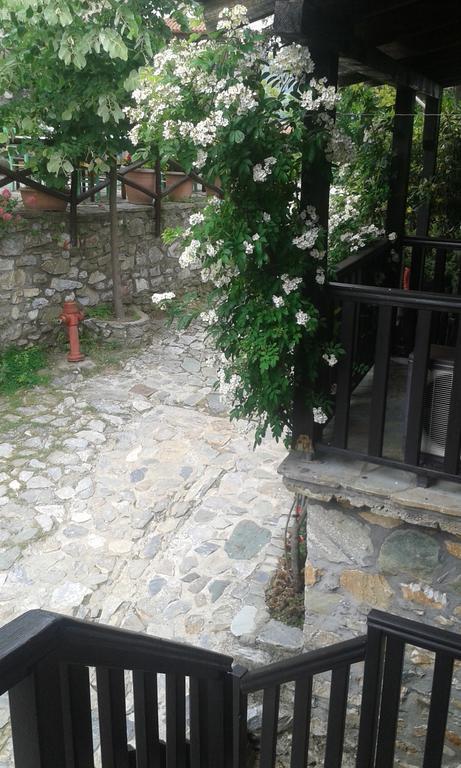 Traditional Guesthouse Archontoula Палеос Пантелеймон Екстериор снимка