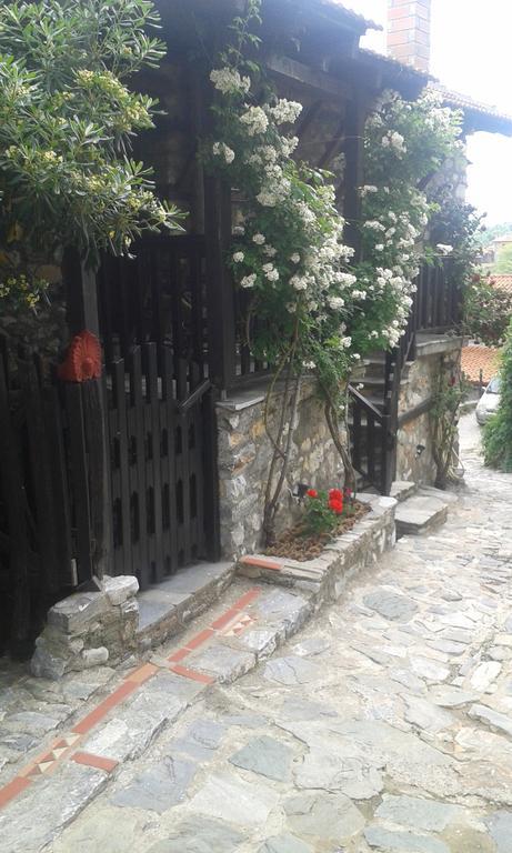 Traditional Guesthouse Archontoula Палеос Пантелеймон Екстериор снимка