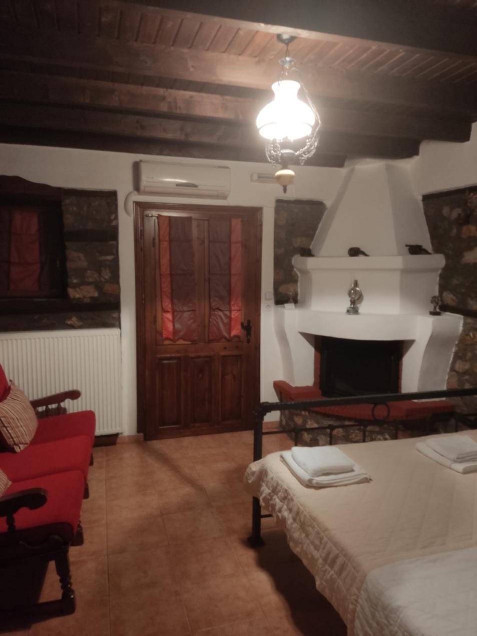 Traditional Guesthouse Archontoula Палеос Пантелеймон Екстериор снимка